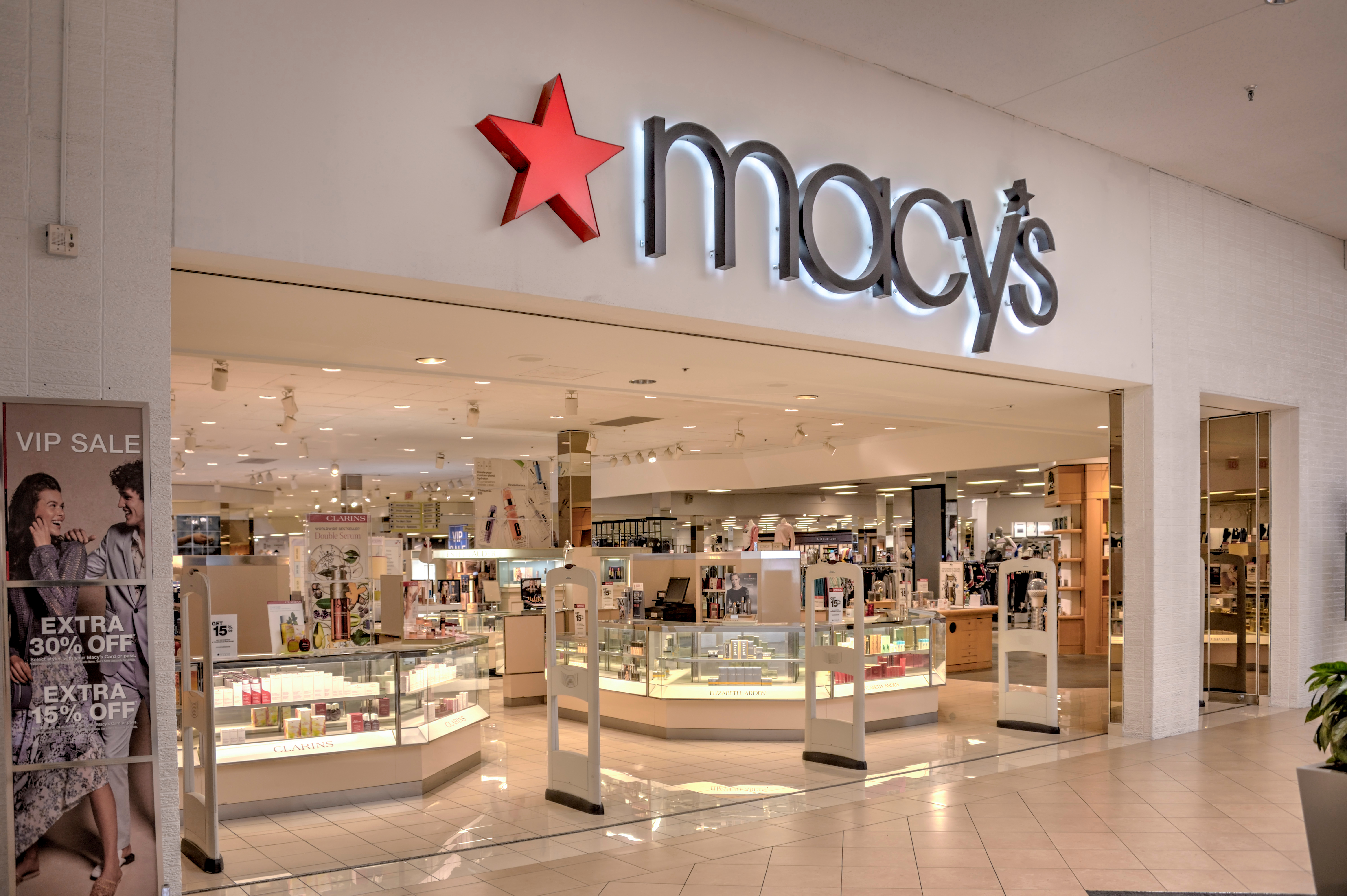 Shop Macy's Black Friday Deals and Early Access Specials for the Holiday  Season
