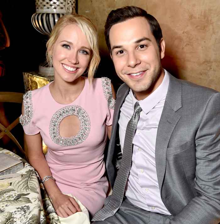 Anna Camp Reflects On Her Year After Divorce From Skylar Astin Usweekly