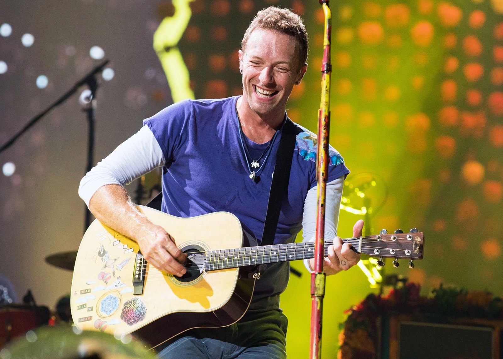 Chris Martin Admits He Was Once Homophobic, Questioned Sexuality | Us ...