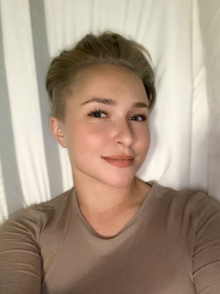 Hayden Panettiere Returns to Social Media, Debuts New Look