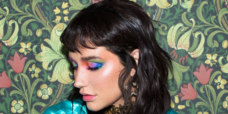 Kesha x HipDot Makeup Collection