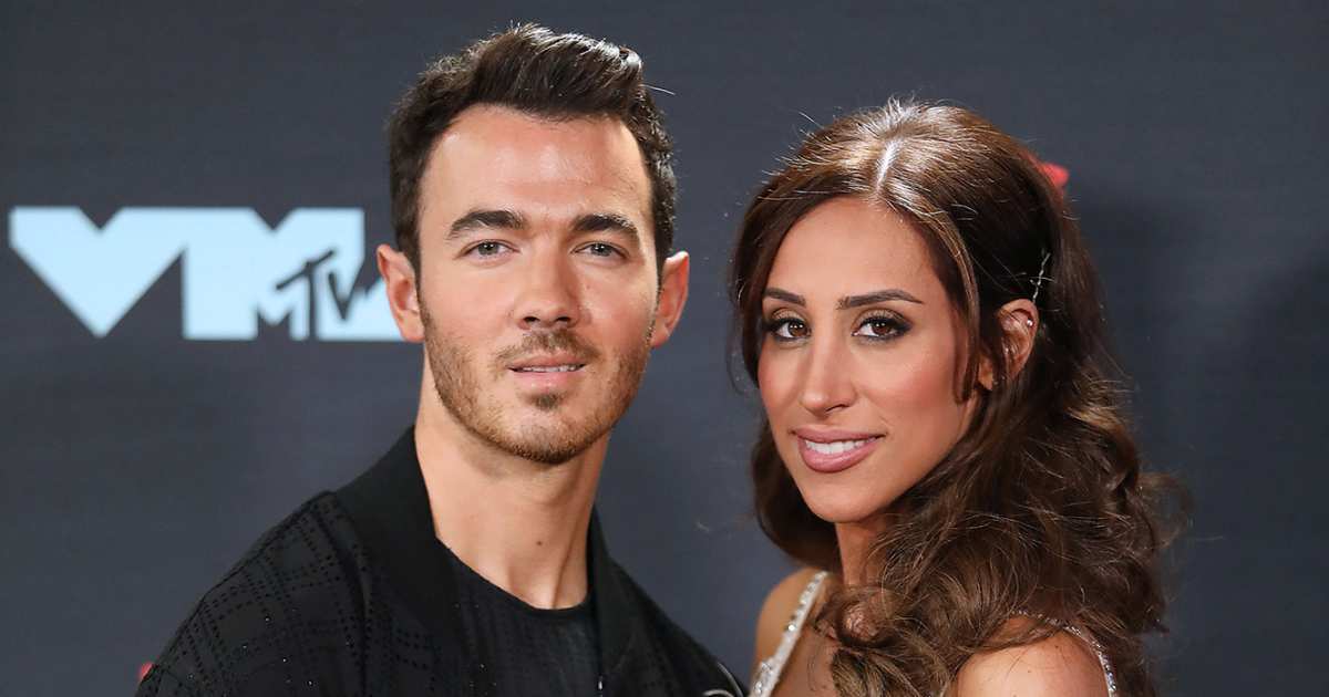 ☾requests open. on X: Kevin & Danielle Jonas' wedding. (2009