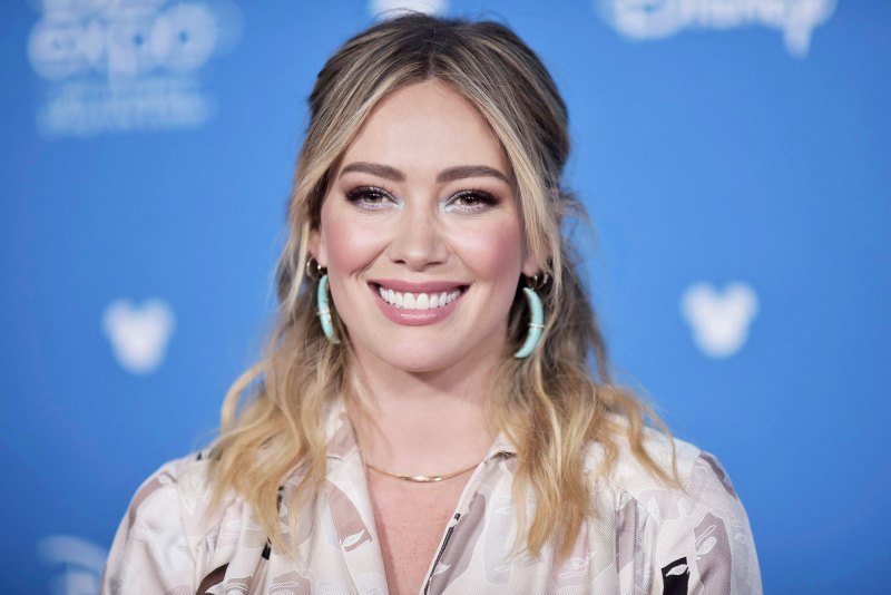 Hilary Duff Struggling To Stay Present On South Africa Honeymoon