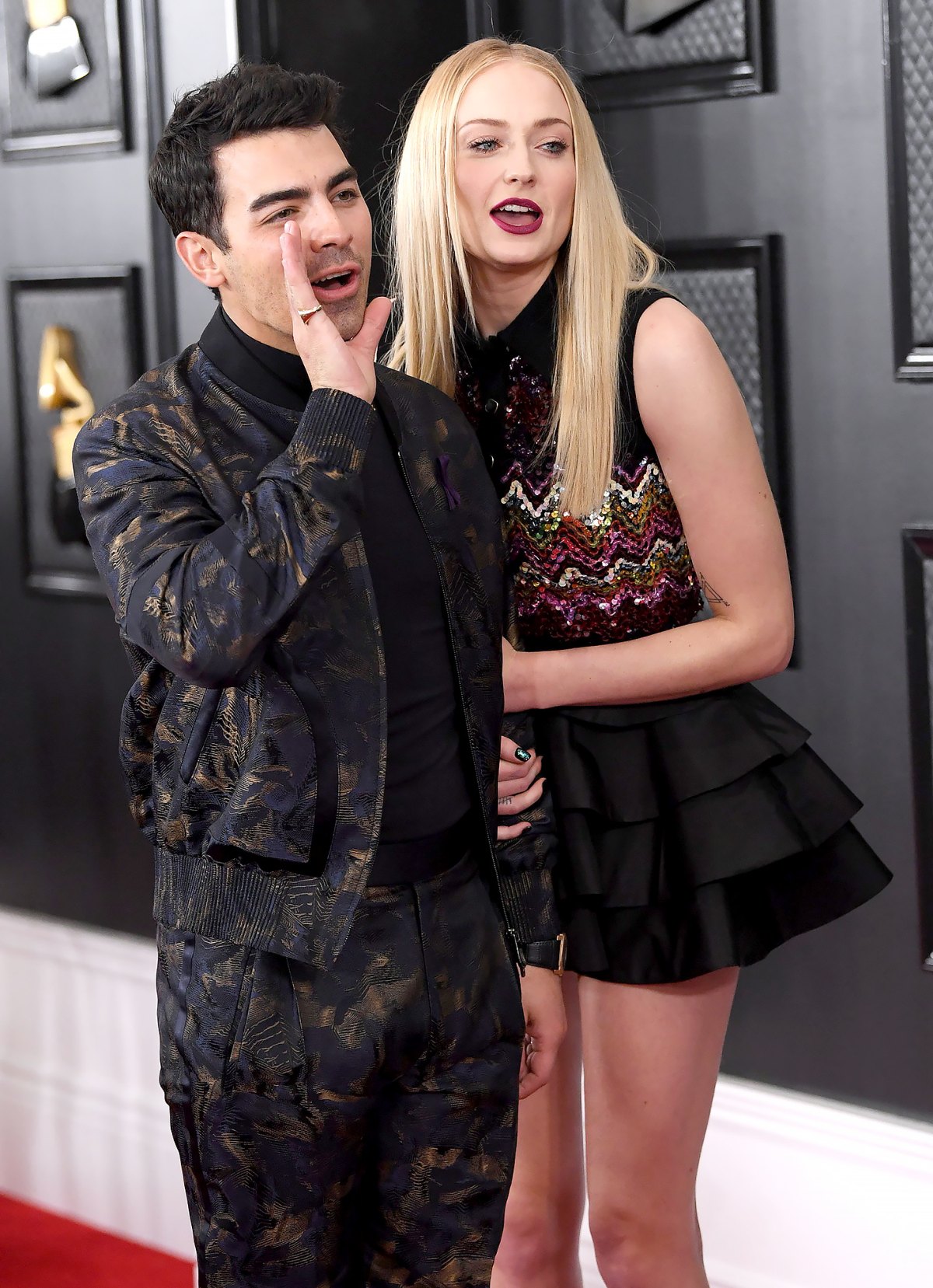 Grammys 2020 Jonas Brothers And Wives Heat Up The Red Carpet