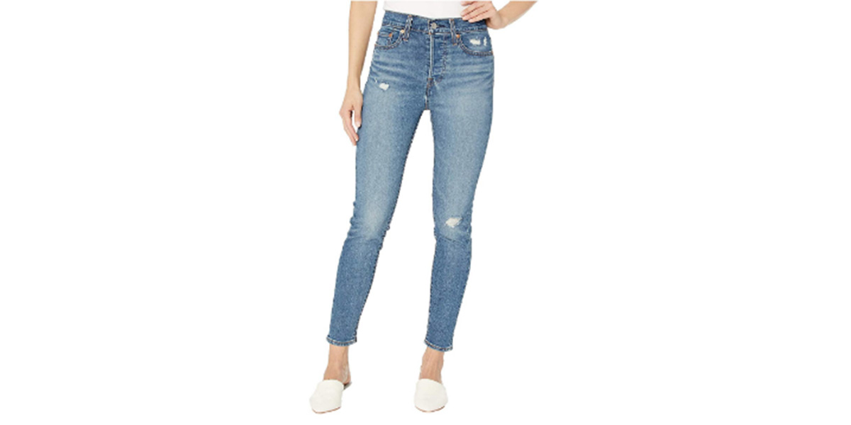 Embrace the Fashion Girl Uniform With Levi's Denim | Us Weekly