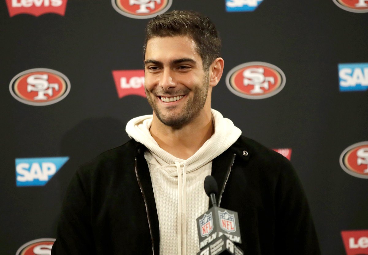 49ers Quarterback Jimmy Garoppolo Is Super Hot & the Internet Is Obsessed:  Photo 4417796, Football, Jimmy Garoppolo Photos