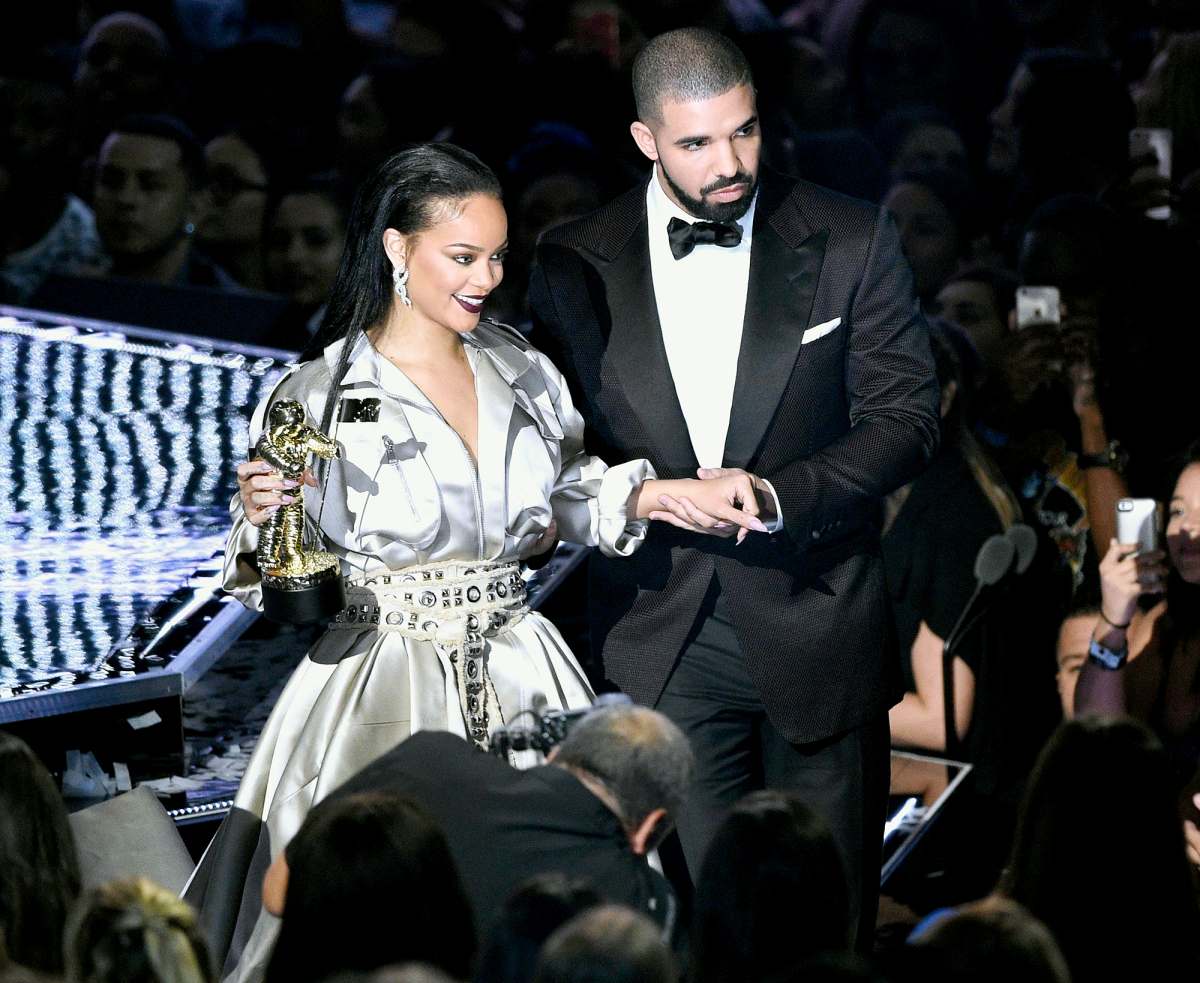 Photos from Rihanna's Romantic History