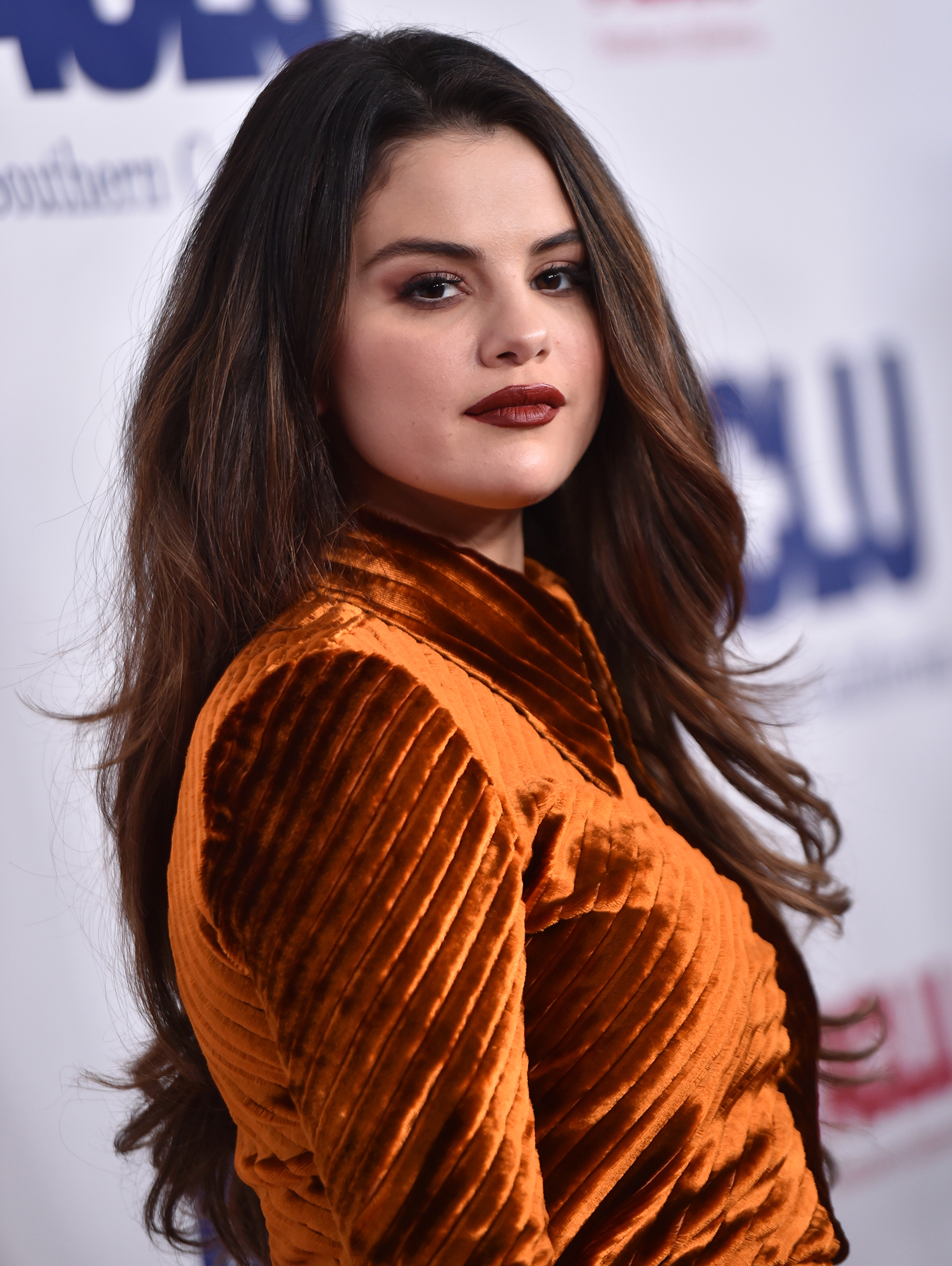 Selena Gomez Breaks Down 'Rare' Lyrics: Watch – Billboard