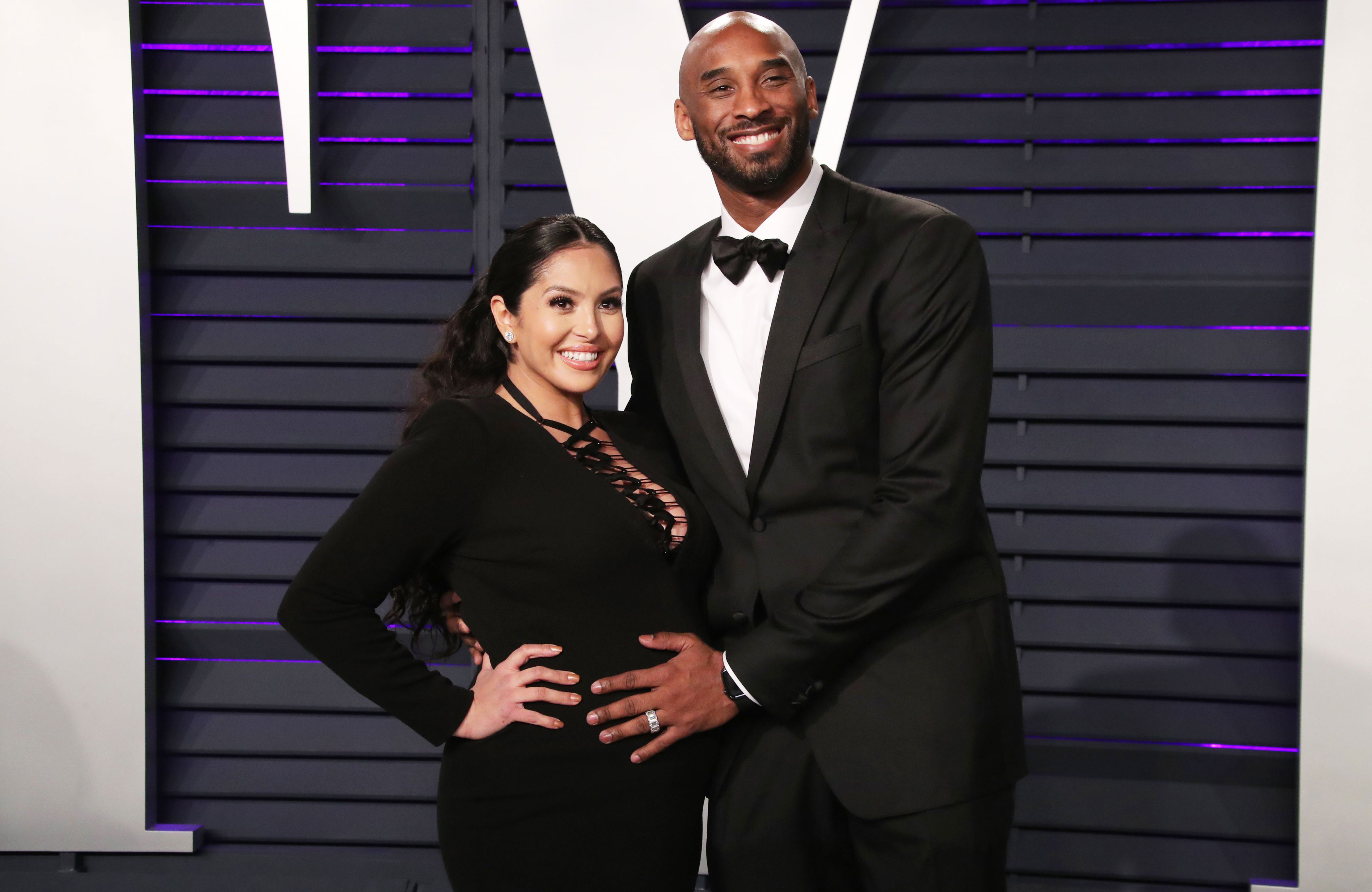 Kobe Bryant's wife posts family portrait and breaks silence after