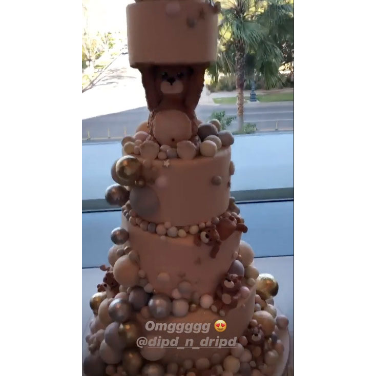 Top Chef Star Tops All Celebrity Wedding Cakes - Escoffier Online