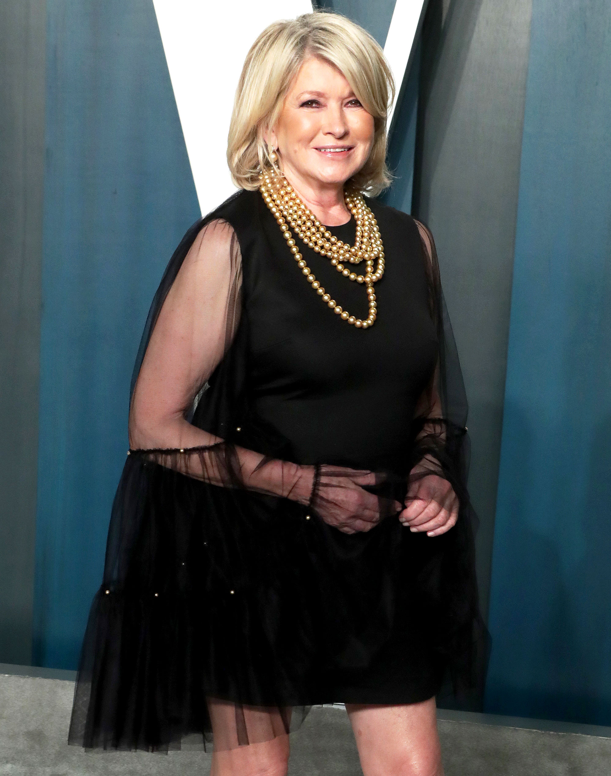 Martha Stewart's Go-To Cheat Food Is Not What You Would Expect - Big ...