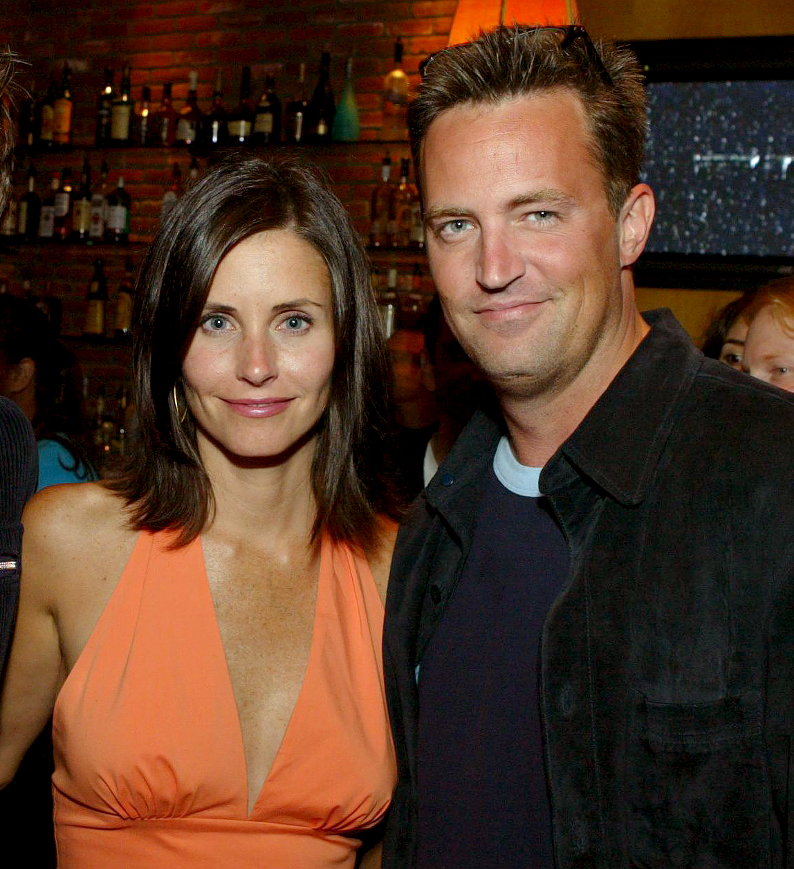 Matthew Perrys Pals Including Courteney Cox Hope He Marries Molly Hurwitz 