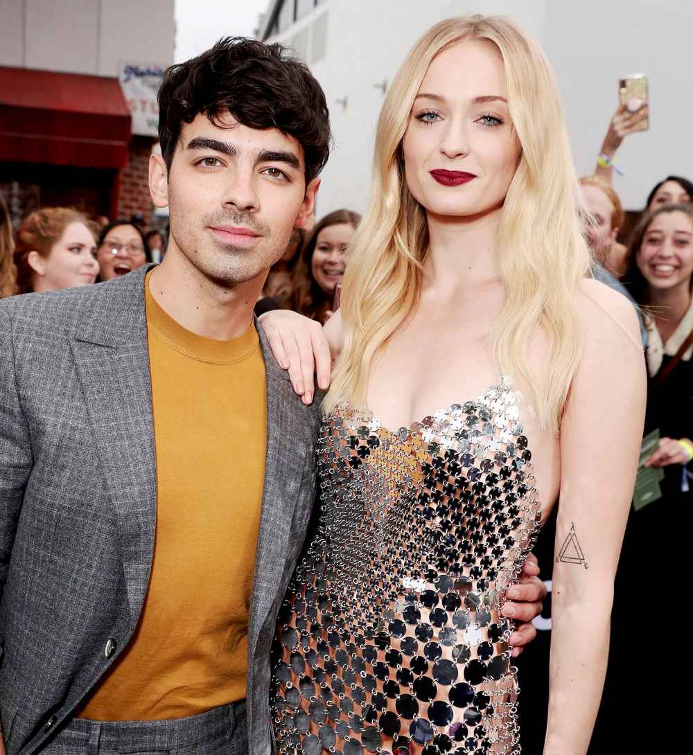 Joe Jonas posts flirty Instagram of wife Sophie Turner hours after