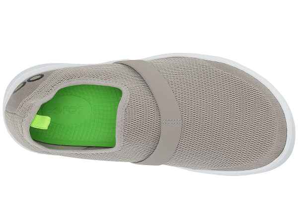 Reviewers Say These OOFOS Oomg Slip-Ons Are Their ‘Magic Shoes’ | Us Weekly