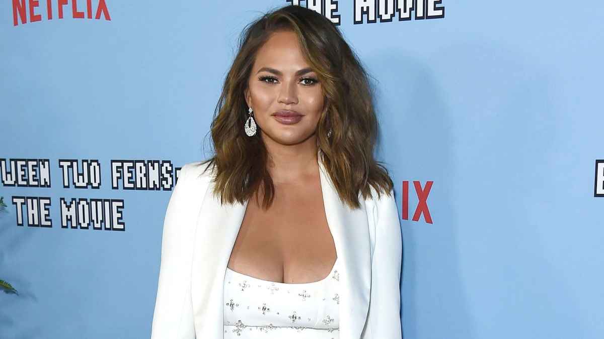 The stars who admit their envious curves are down to a boob job after  Chrissy Teigen's revelation – The US Sun