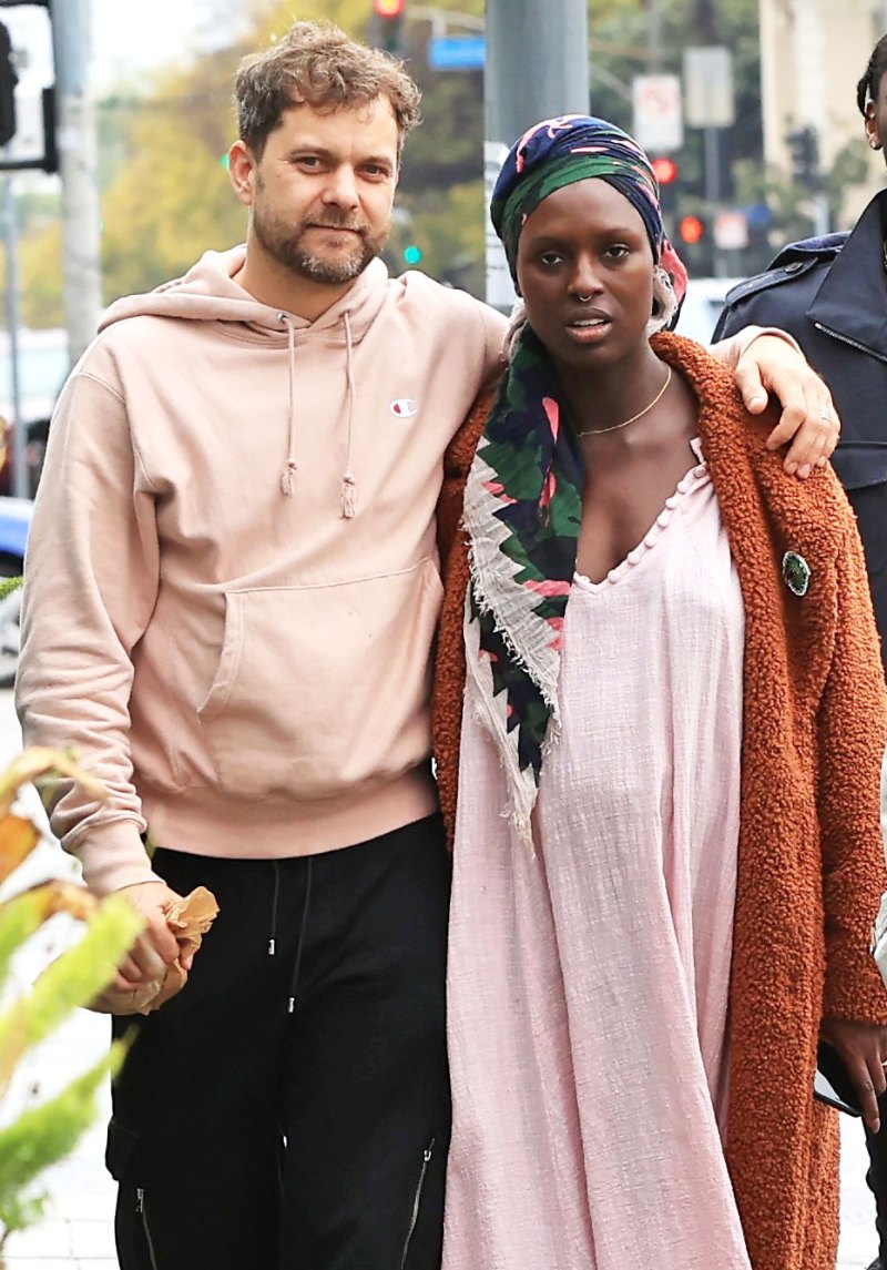 Joshua Jackson Kisses Pregnant Jodie TurnerSmith Ahead of Due Date