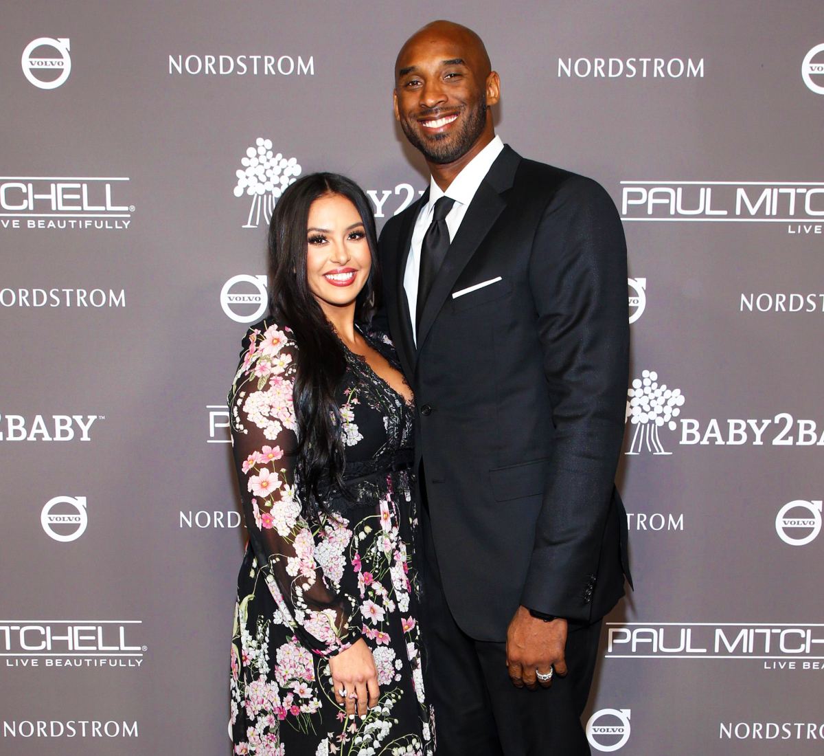 Vanessa Bryant Wishes Kobe Bryant Happy Anniversary, 'I Love You