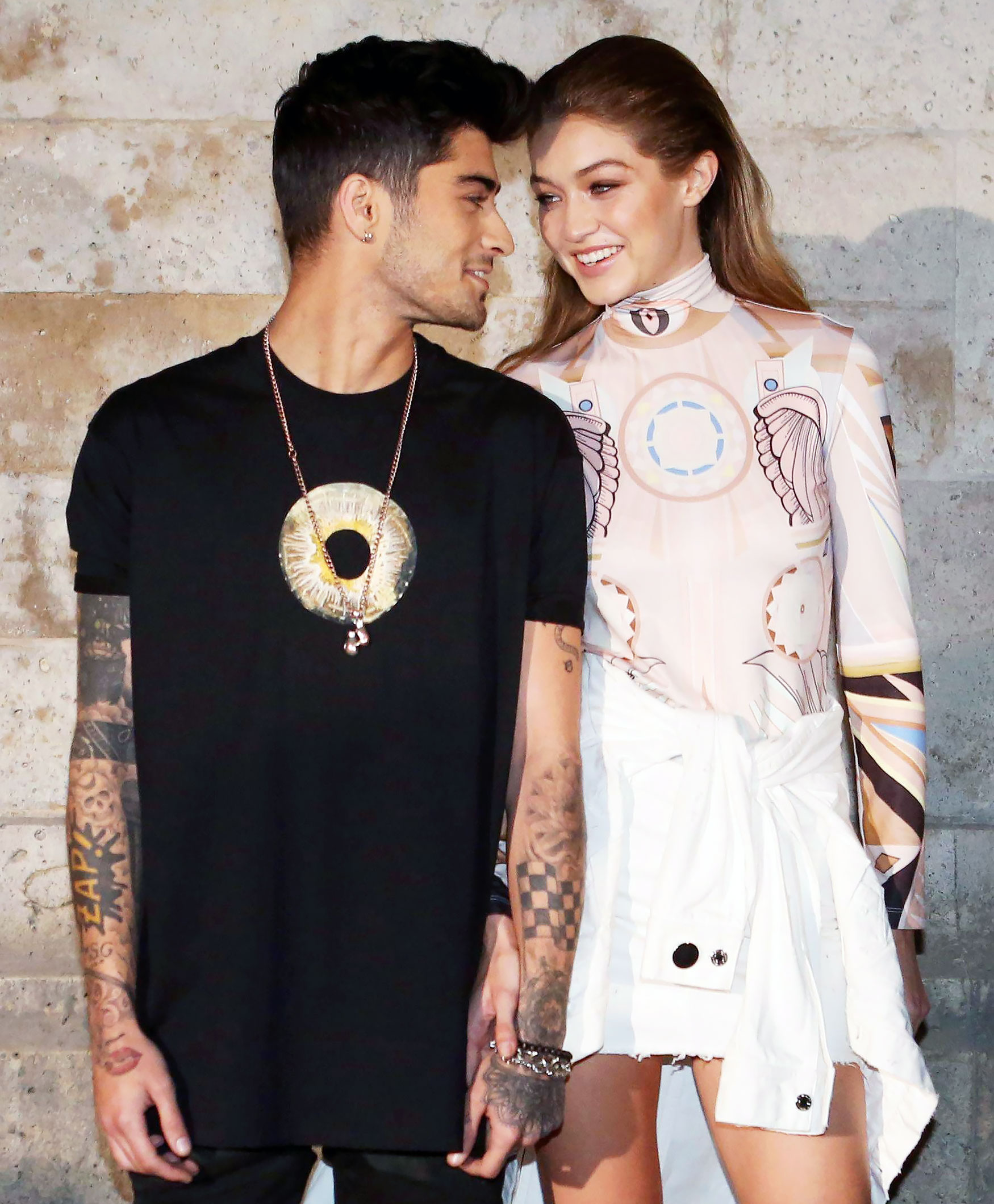 Zayn Malik Plays Coy When Asked About Sex Life with Gigi Hadid!: Photo  3828382 | Gigi Hadid, Zayn Malik Photos | Just Jared: Entertainment News