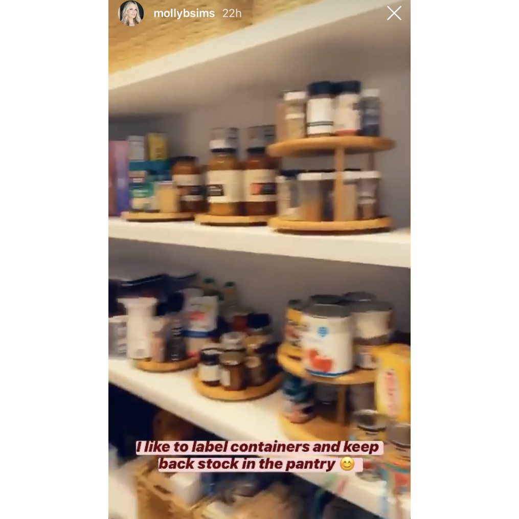 https://www.usmagazine.com/wp-content/uploads/2020/05/Molly-Sims-Shares-a-Peek-Inside-Her-Pantry-7.jpg?quality=86&strip=all