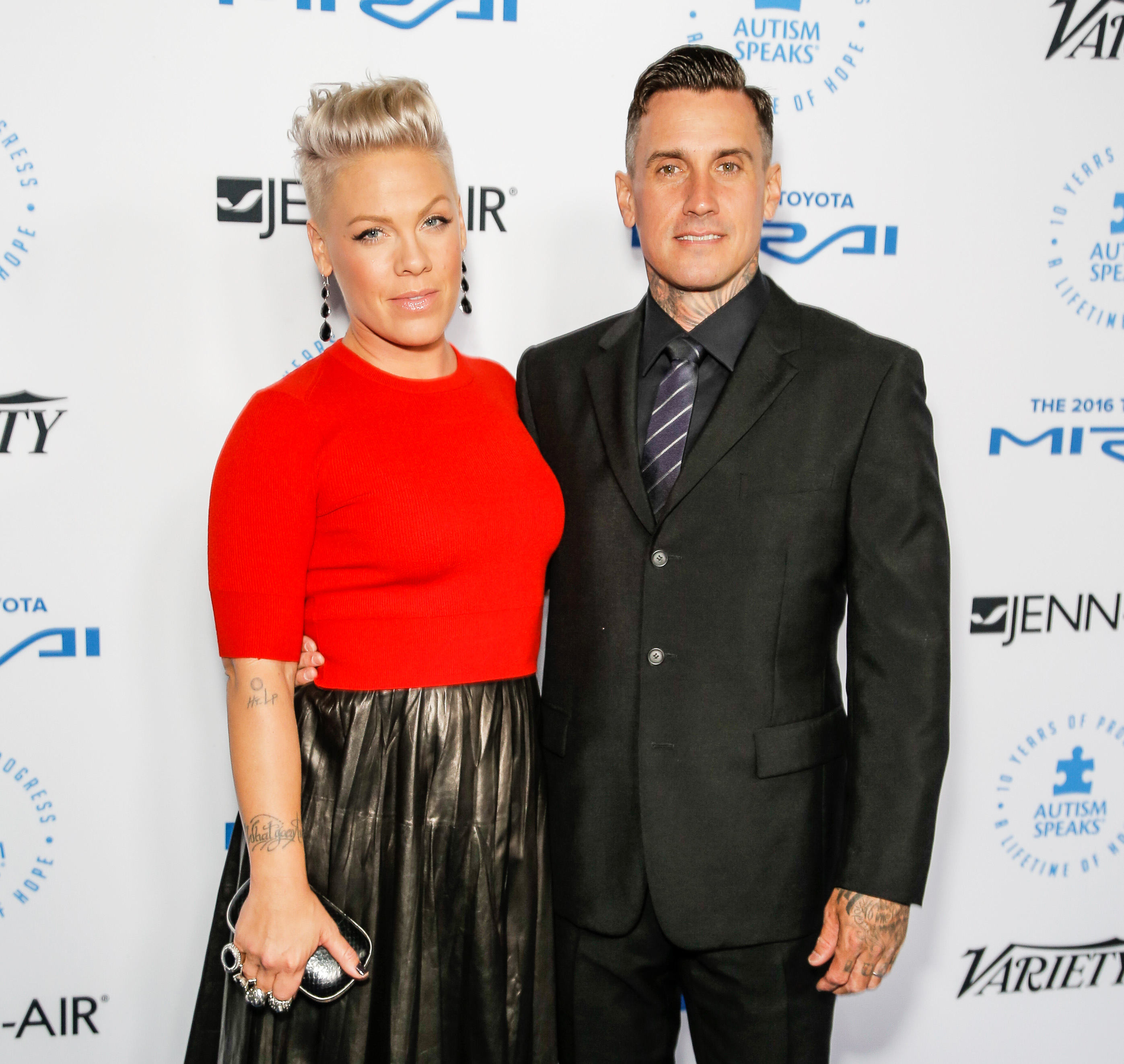 Pink And Carey Hart S Relationship Timeline   Pink And Carey Hart Love Timeline 2020 55 