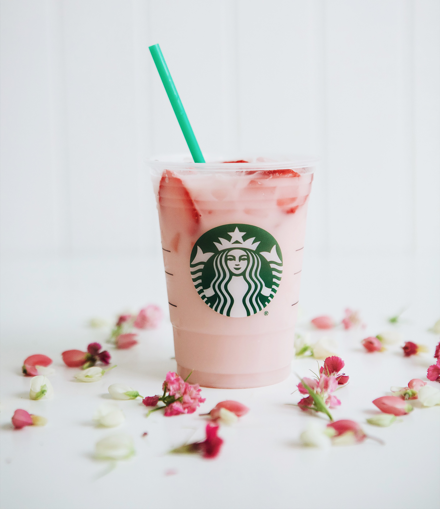 does singapore starbucks sell pink drink