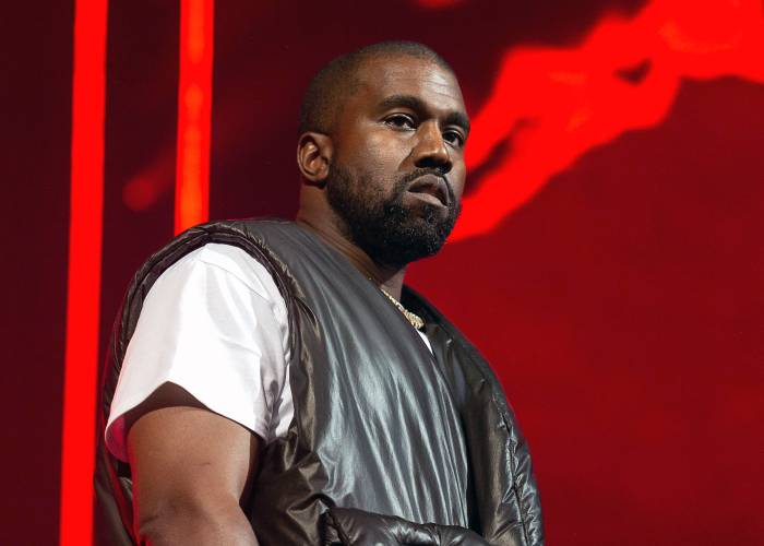 Kanye West's Album 'Donda' Delayed on Release Day, Twitter ...