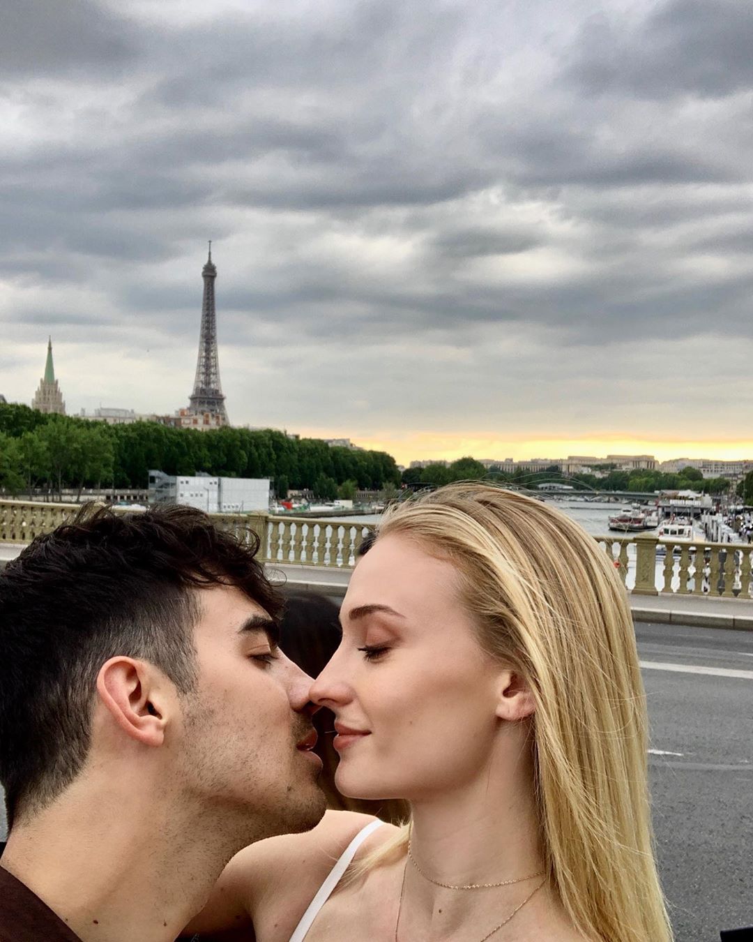 Kalendarium związku Joe Jonasa i Sophie Turner