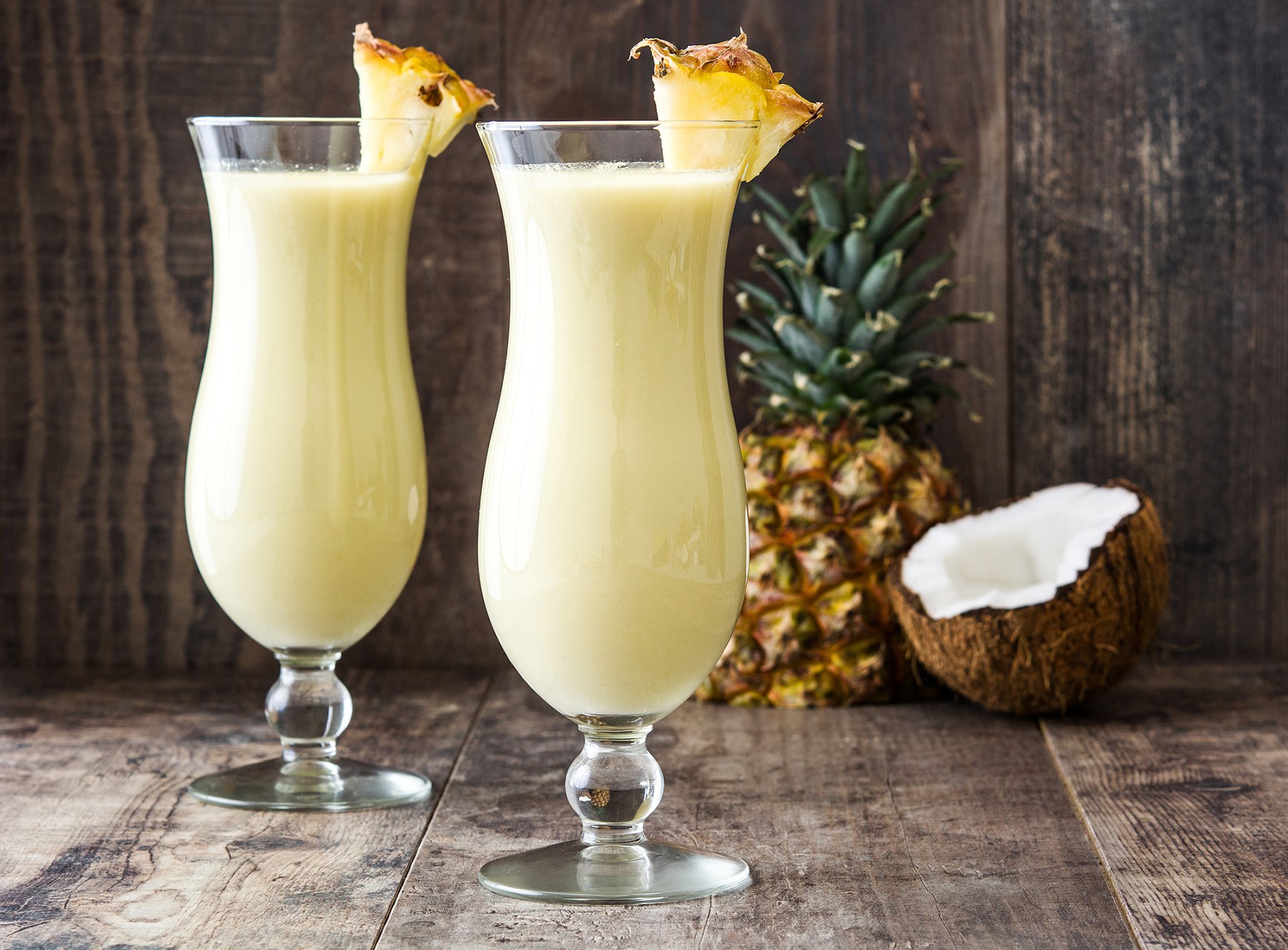 Pina colada. Пинья Колада (коктейль). Пина Колада безалкогольная. Пина Колада коктейль безалкогольный. Смузи пина Колада.