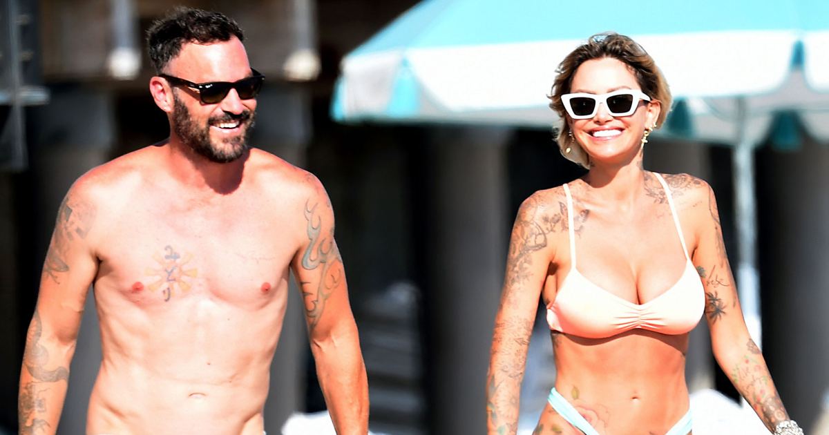 Brian Austin Green Spotted on Lunch Date With Model Tina Louise