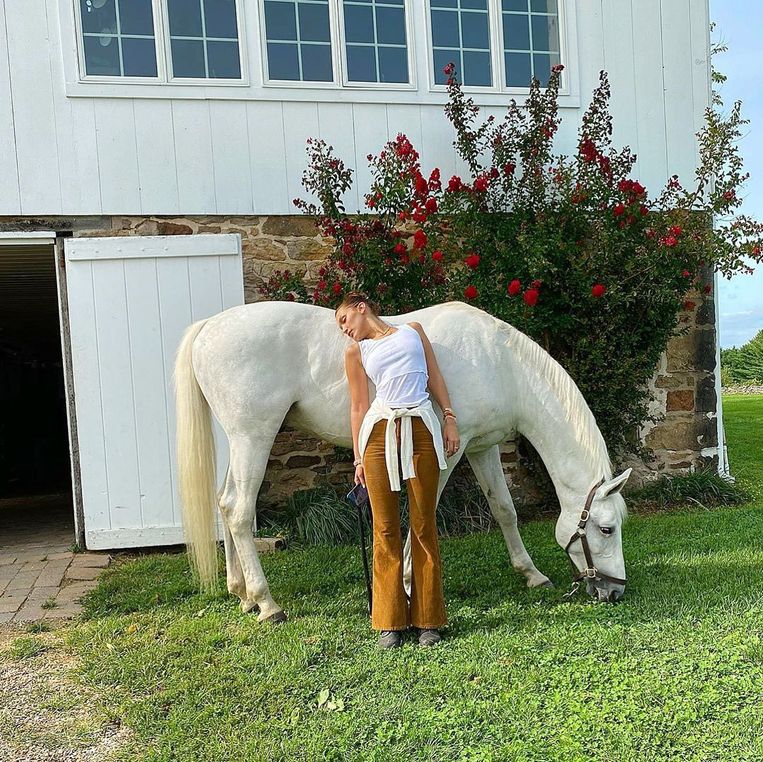 Bella Hadids Farm-Style ist genauso trendy wie ihr Red-Carpet-Look