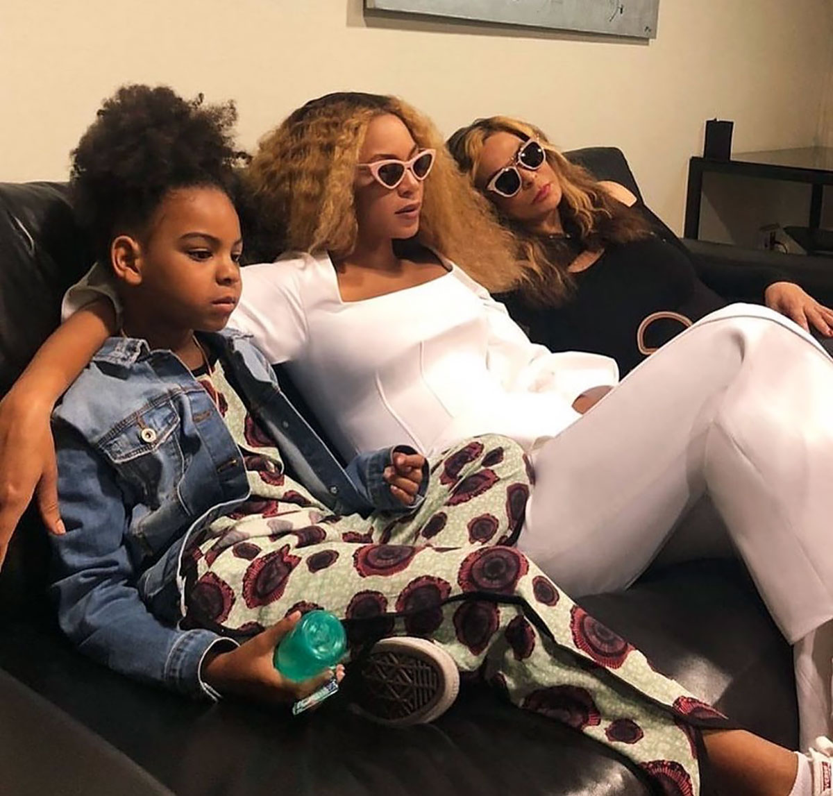 Beyonce Jay Z S Daughter Blue Ivy S Hollywood Life Pics Us Weekly