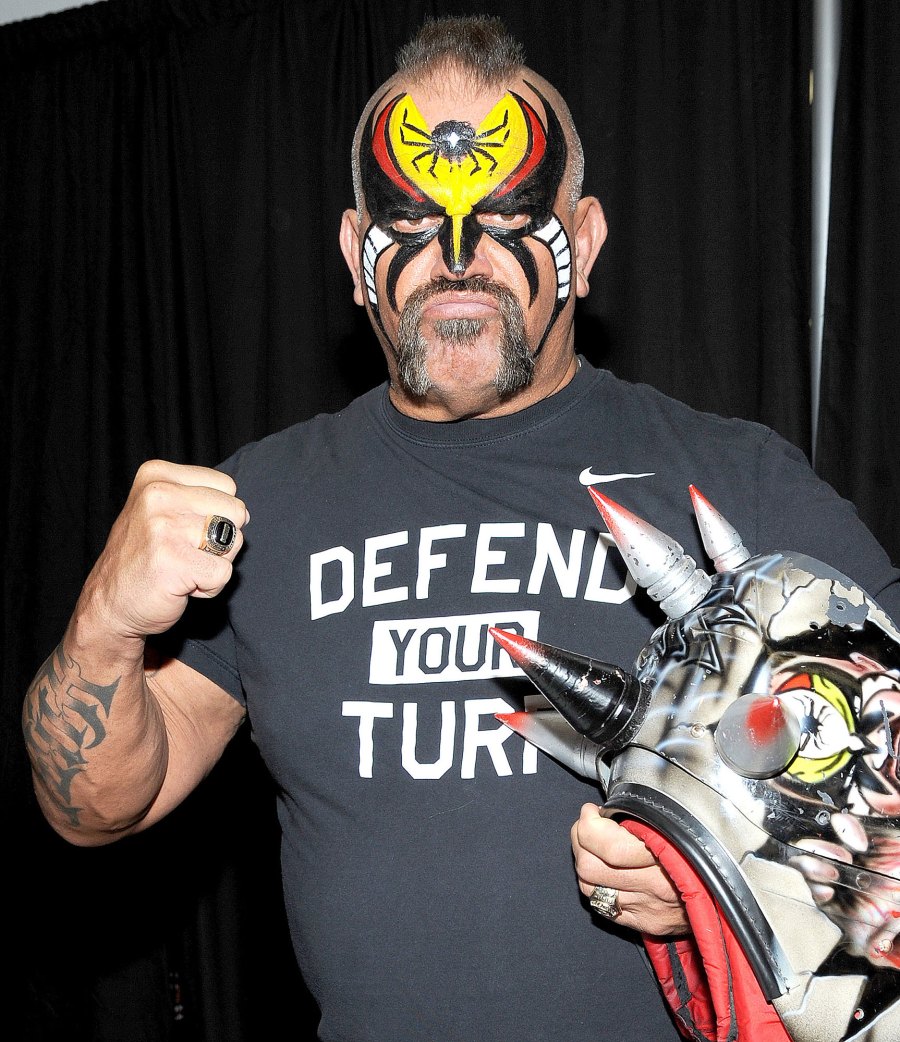 Road Warrior Animal Joseph Joe Laurinaitis Dead