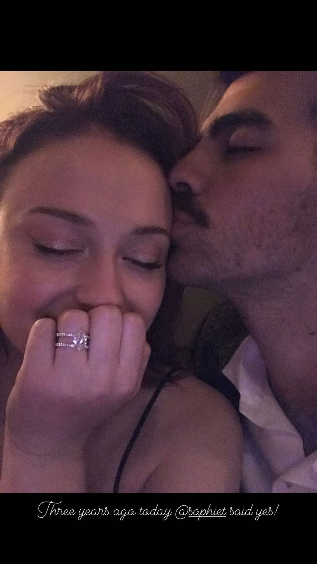 Joe Jonas ve Sophie Turner'ın İlişki Zaman Çizelgesi