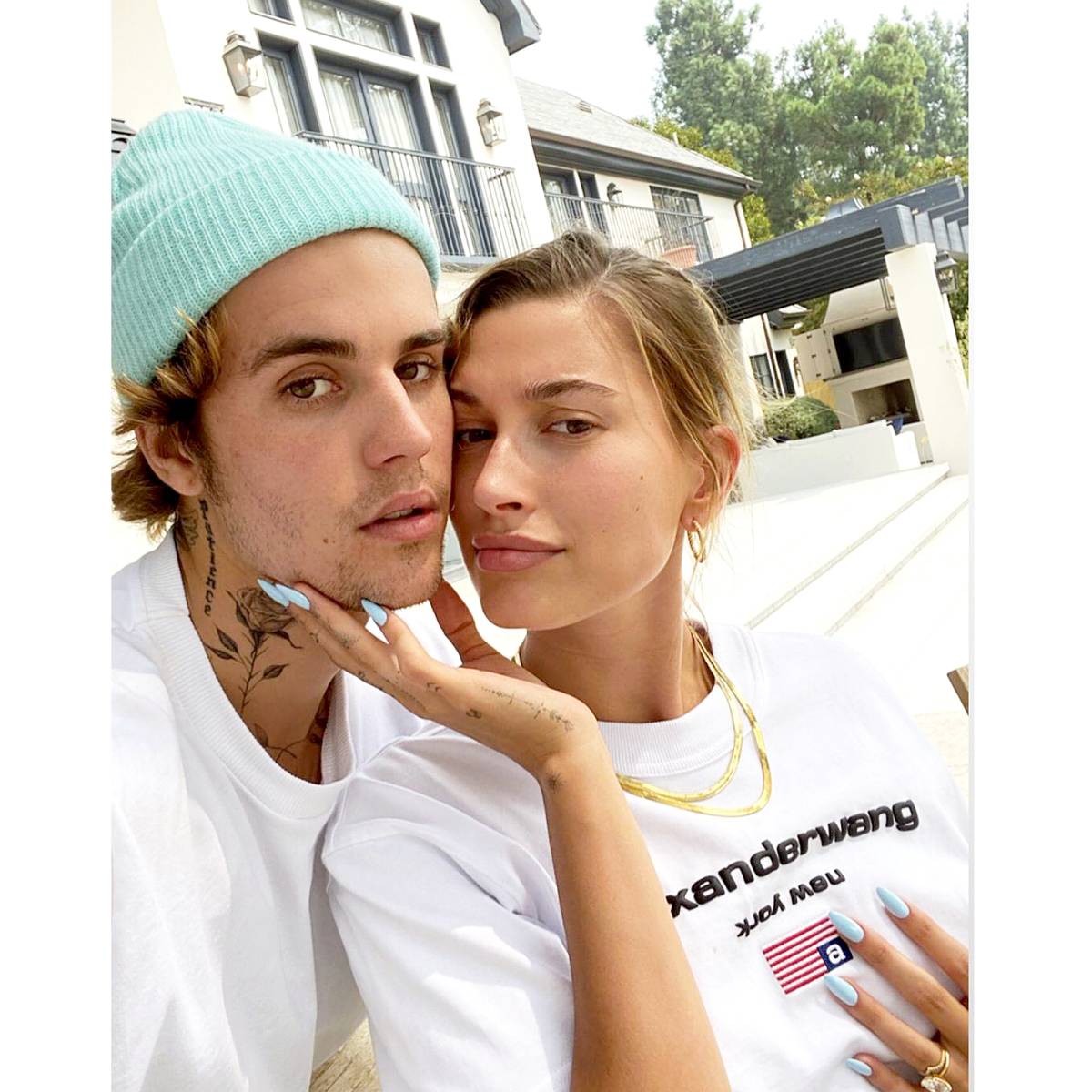 Justin Bieber Hailey Baldwin Have Grown ‘even Closer Amid Quarantine Us Weekly 