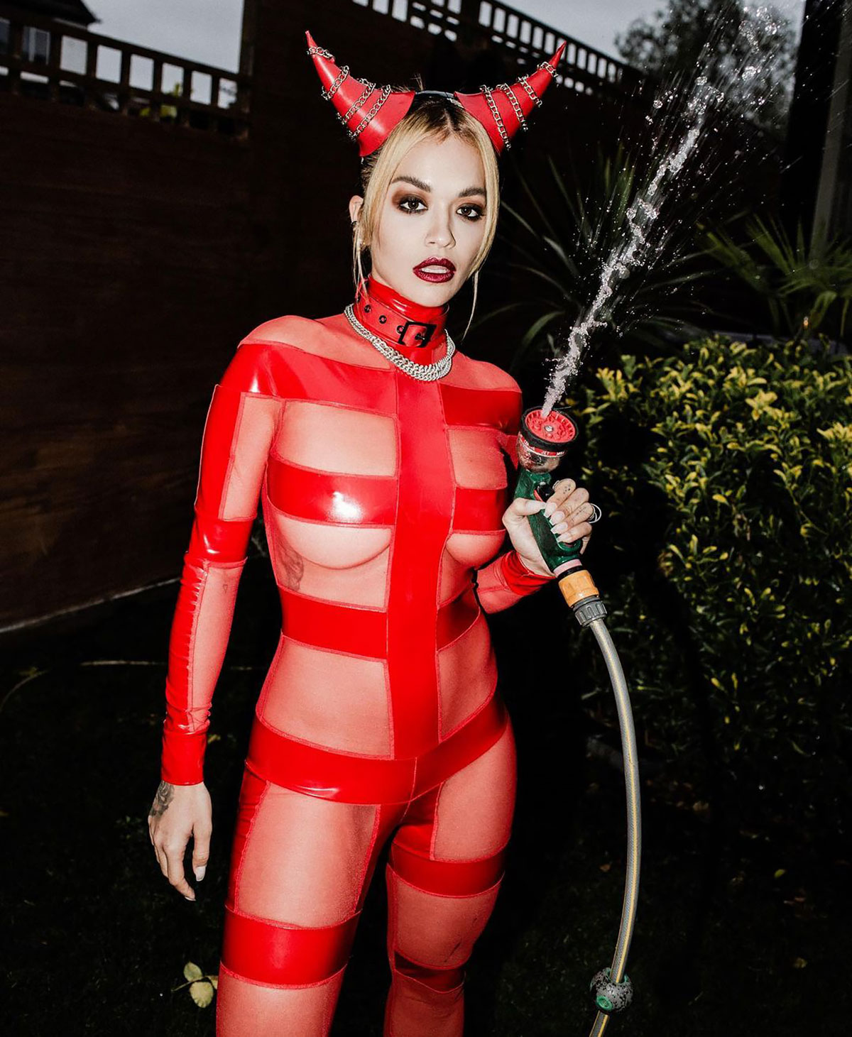 1200px x 1461px - Sexiest Celebrity Halloween Costumes Over the Years