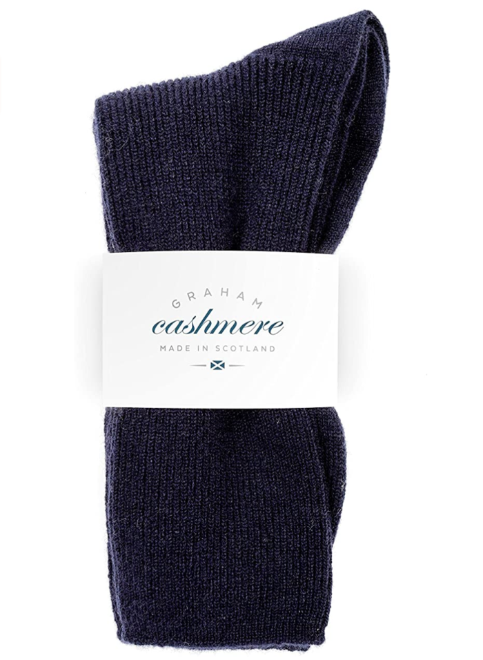 9 Best Cashmere Gifts for Your Loved Ones (and Yourself) on Amazon | Us ...