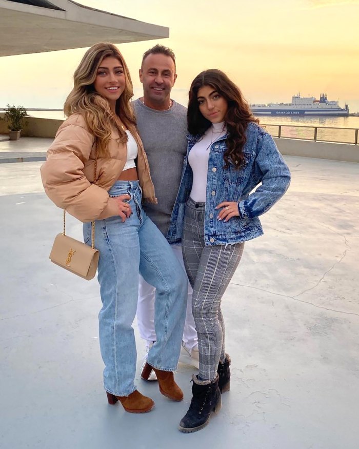 Joe Giudice Attempts TikTok Dance With Daughters Gia and Melania During Reunion