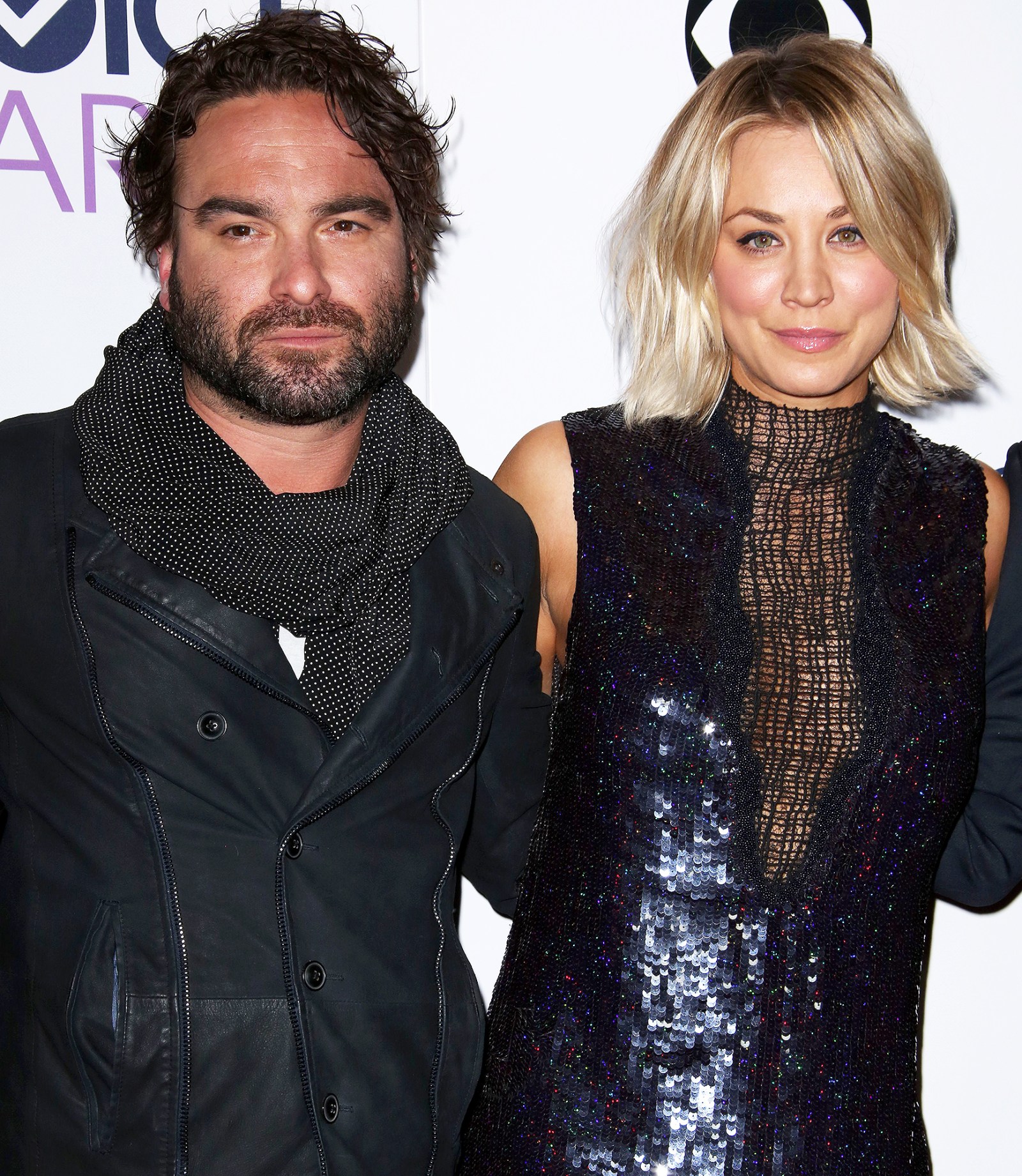 6 Kaley Cuoco and Johnny Galecki PCA