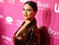  Andi Dorfman Sletter Dampende Bilde Etter Bachelor Nation Prøver Å Identifisere Sin Nye Mann