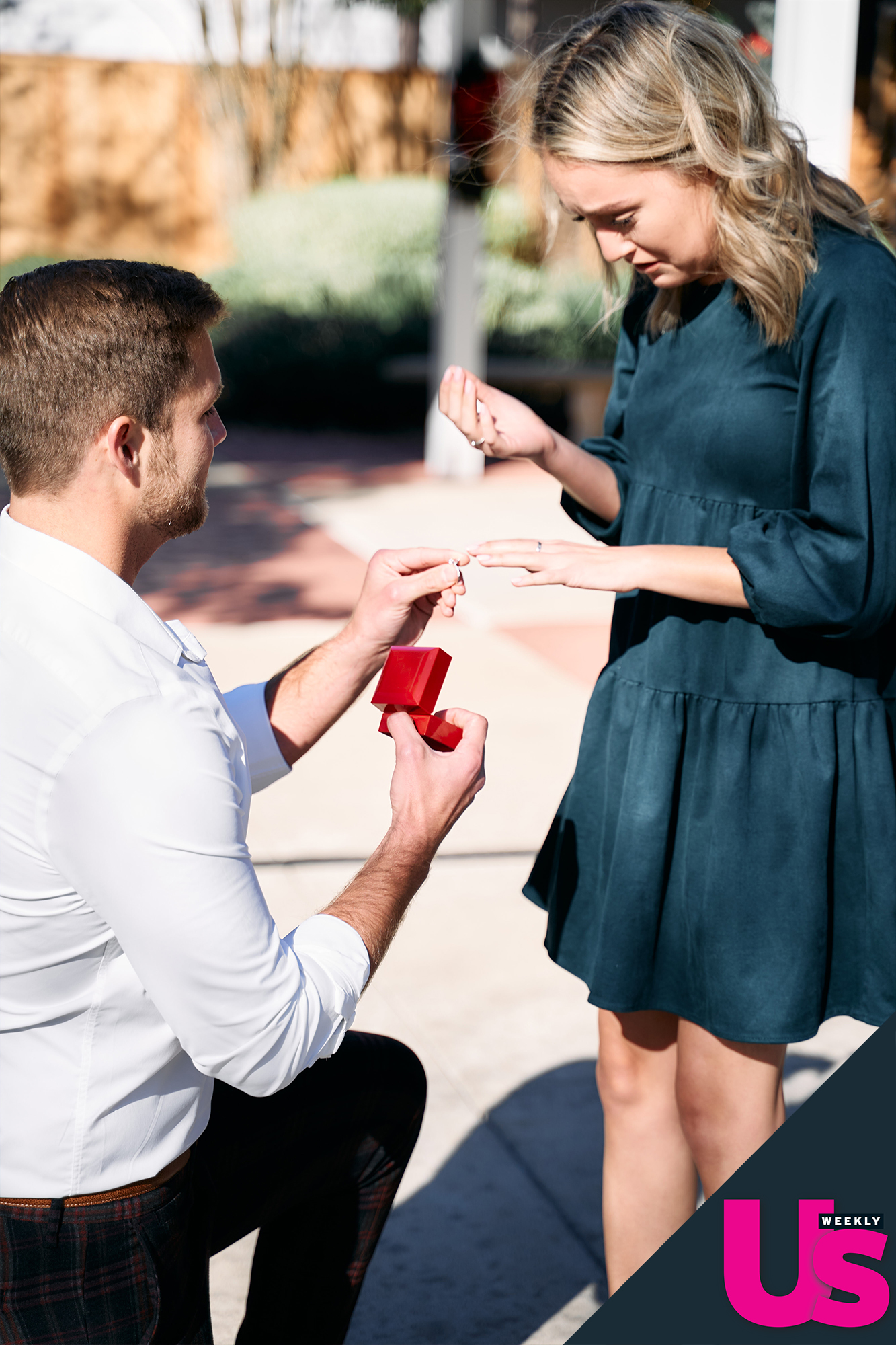 Congrats to Jordan and his now wife, Cristine! : r/stlouisblues