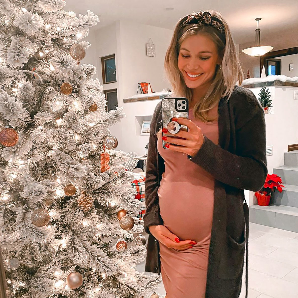 Bachelor in Paradise's Pregnant Krystal Nielson's Baby Bump Pics