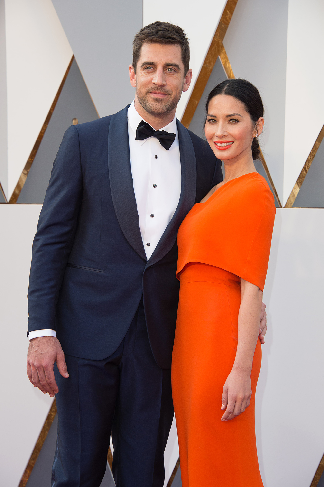 Shailene Woodley, Aaron Rodgers Dating After Olivia Munn Breakup –  StyleCaster