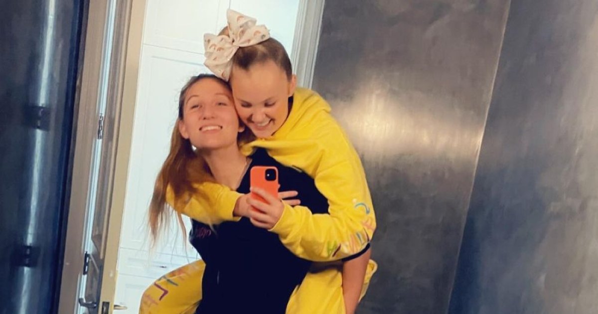 Jojo Siwa opening up about her GF is the sweetest thing you'll see all day