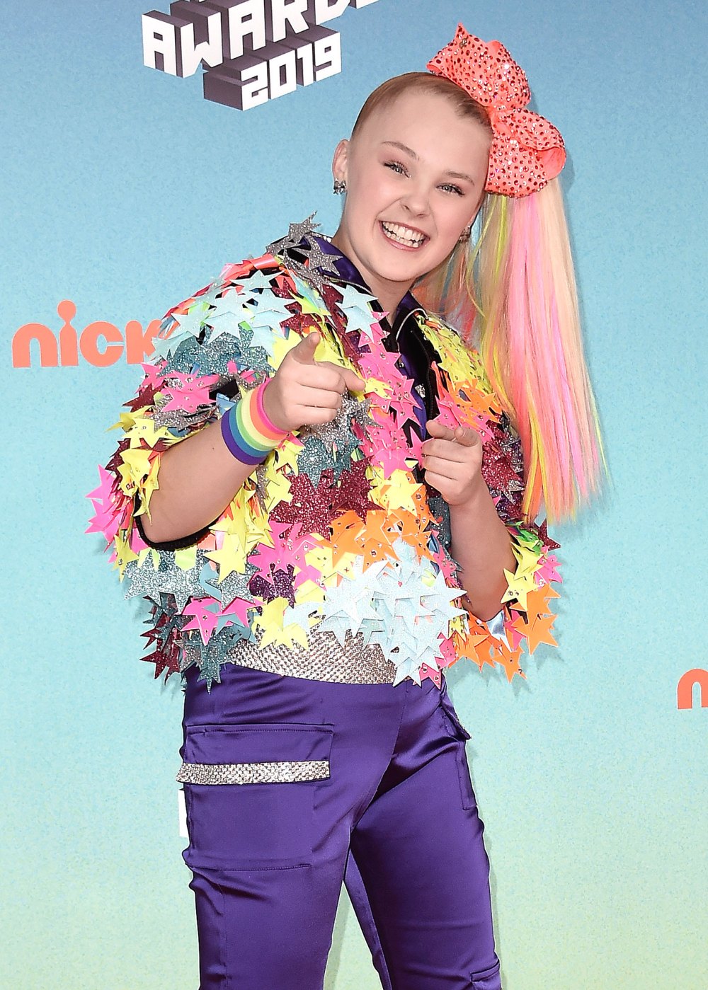 Jojo Siwa Dedicates Anniversary Post To Girlfriend After Coming Out