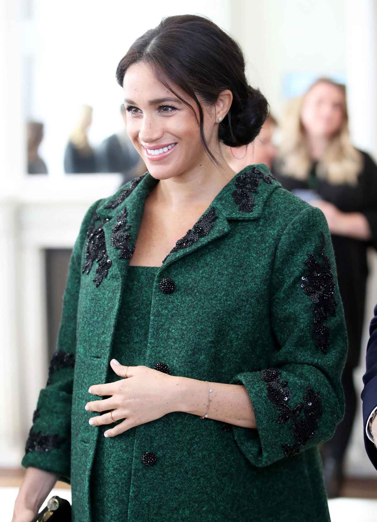 Meghan Markle Cuyana Bag With Her Initial