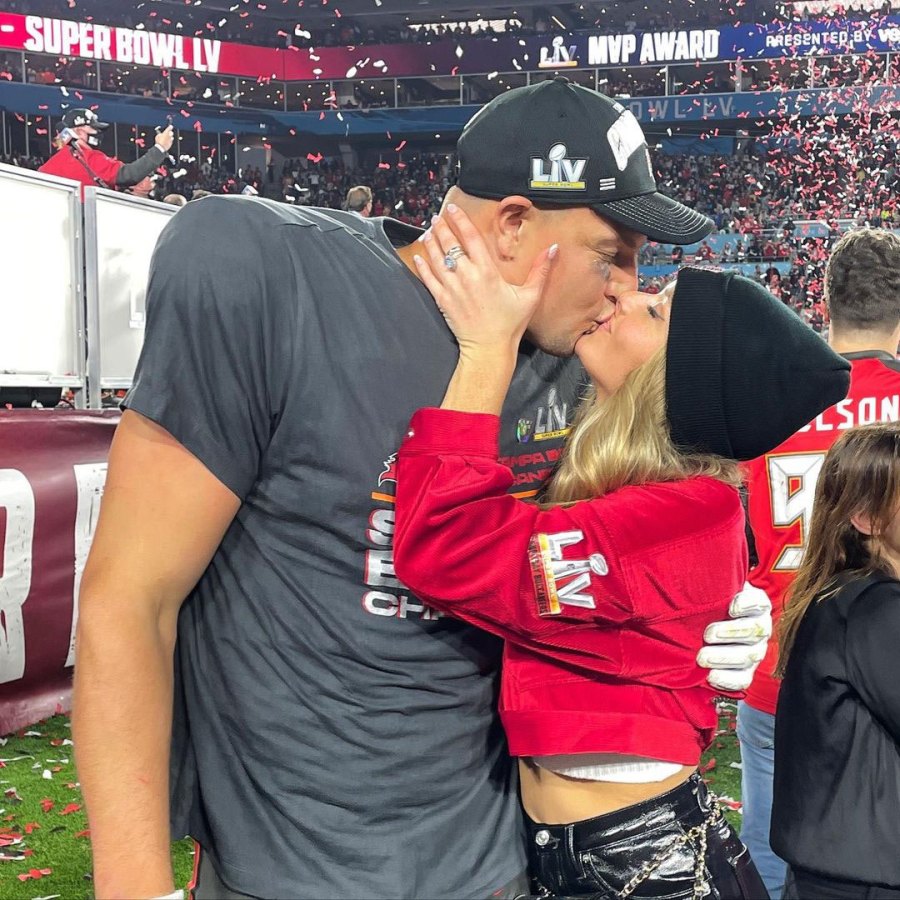 Rob Gronkowski Celebrates Super Bowl Win With Kiss From Girlfriend Camille Kostek Instagram ?w=900&quality=86&strip=all