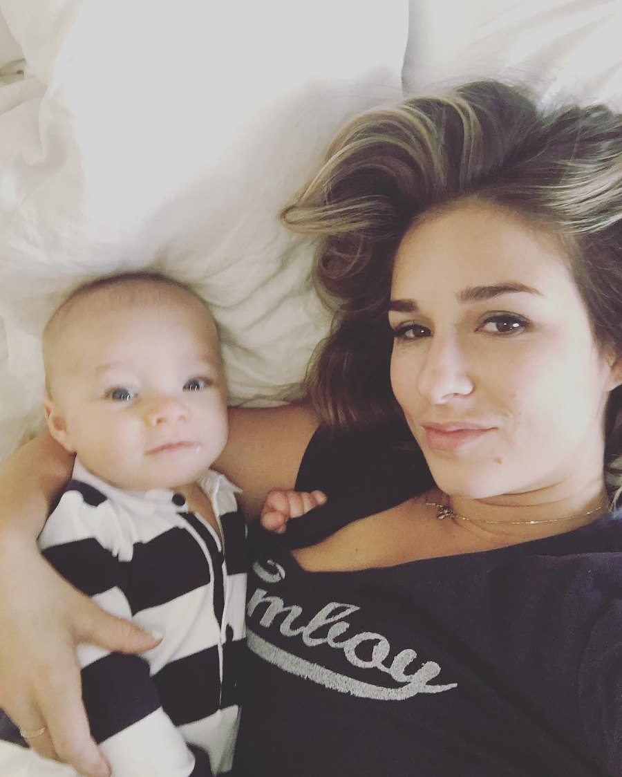 6 September 2015 Jessie James Decker and Eric Decker Timeline of Their Relationship Timeline