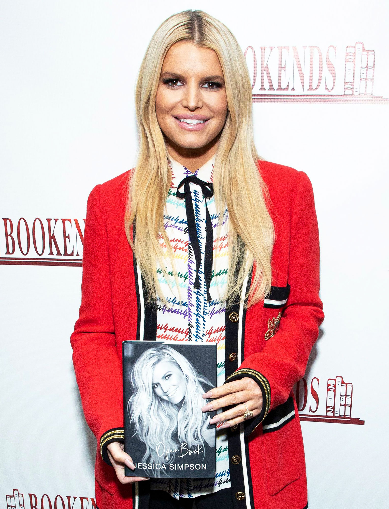 Jessica Simpson Shares Diary Entries About Nick Lachey Divorce, ‘Mom Jeans’ Body-Shaming and More in ‘Open Book’