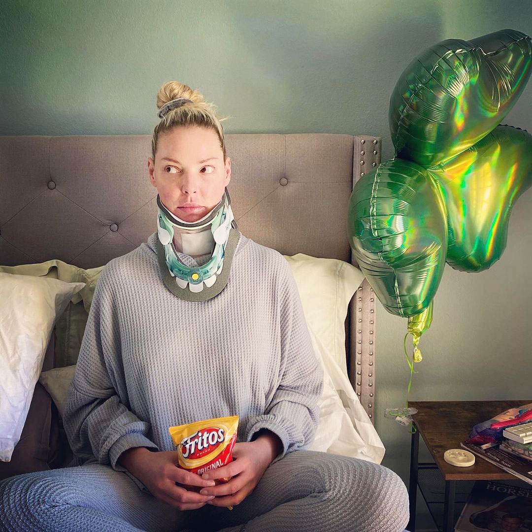 Katherine Heigl Updates Fans After Neck Surgery: Pictures
