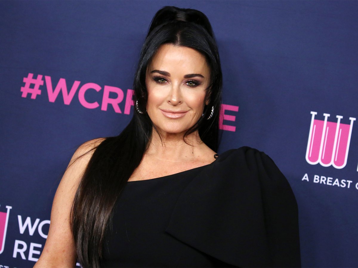 Kyle Richards Recommends This Adorable $19 Handbag From